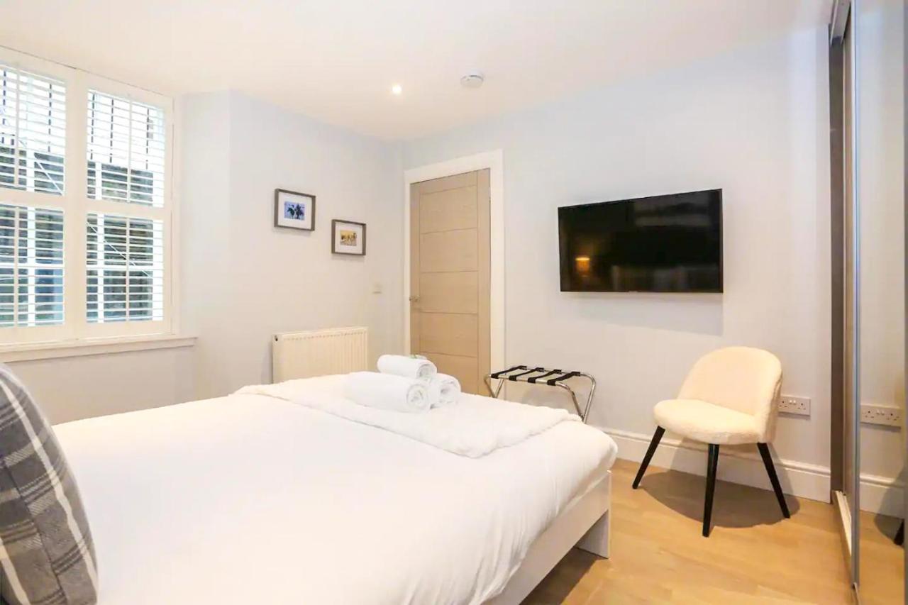 Modern 3 Bedroom Apartment, West End เอดินบะระ ภายนอก รูปภาพ